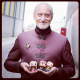 Illustration for article titled Game of Thrones actors posing with their action figures is iadorable/i